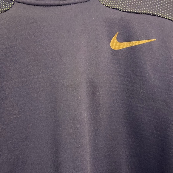 Nike Therma-Fit Hoodie - Picture 2 of 10